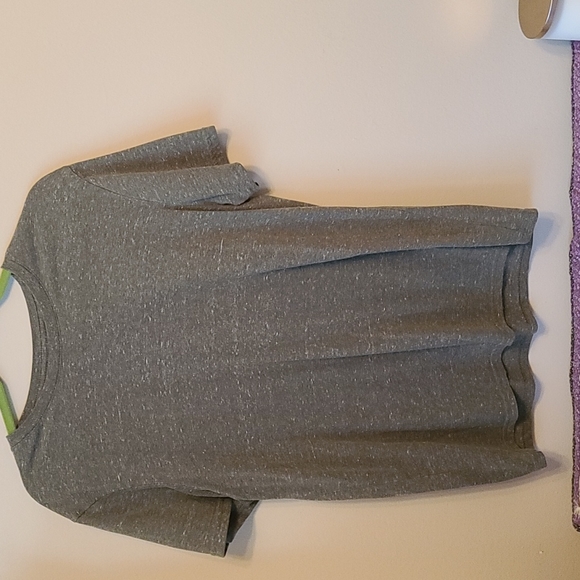 4 medium mens T-shirts - Picture 5 of 10